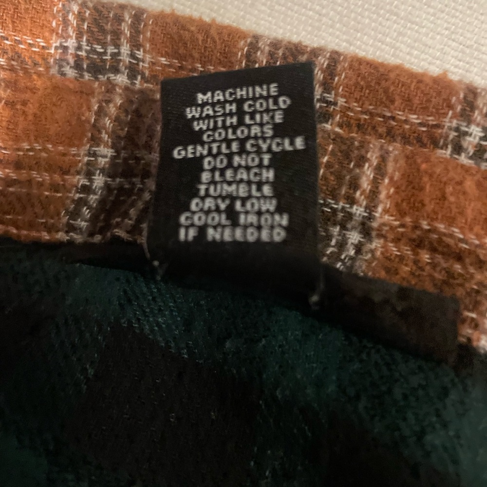 Woman’s Patchwork Plaid Button-Down Shirt - Orang… - image 6